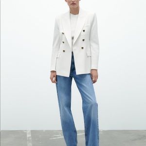 Worn once Zara White blazer M